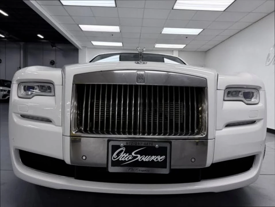 2016 Rolls-Royce Ghost 1st Gen - Image 2 of 12