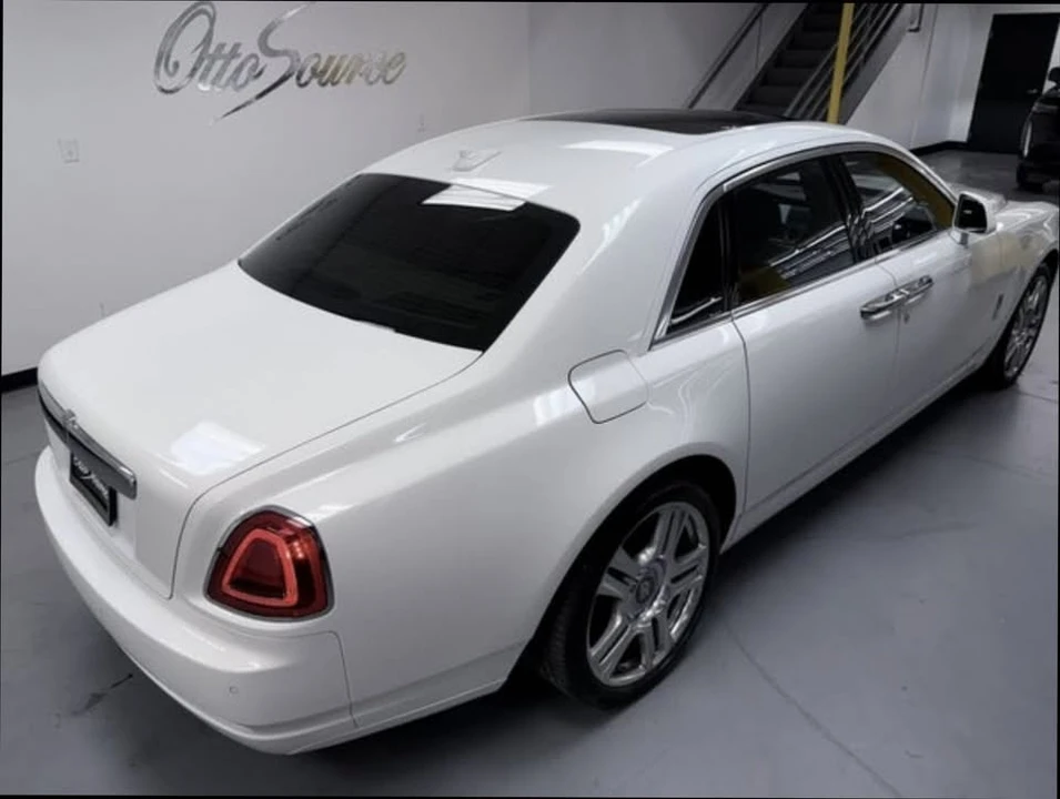 2016 Rolls-Royce Ghost 1st Gen - Image 5 of 12