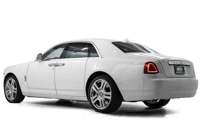 2016 Rolls-Royce Ghost 1st Gen - Image 3 of 9