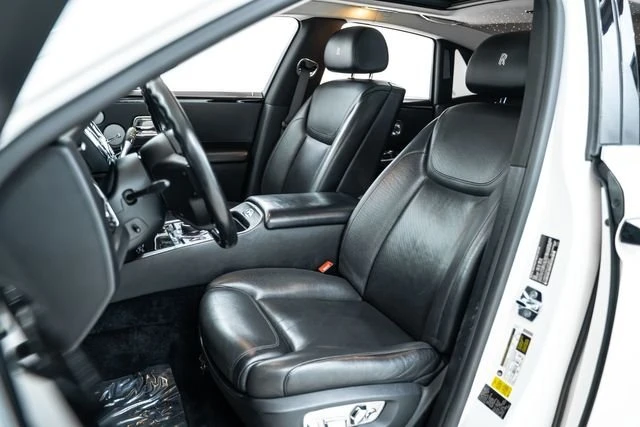 2016 Rolls-Royce Ghost 1st Gen - Image 6 of 9