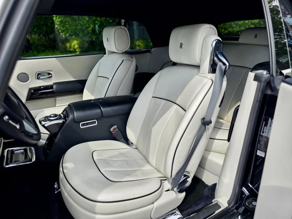 2016 Rolls-Royce Phantom VII - Image 10 of 20