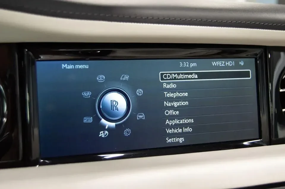 2016 Rolls-Royce Phantom VII - Image 14 of 18
