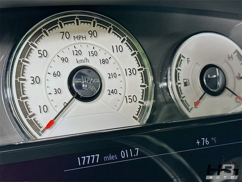 2016 Rolls-Royce Wraith 2nd Gen - Image 9 of 16