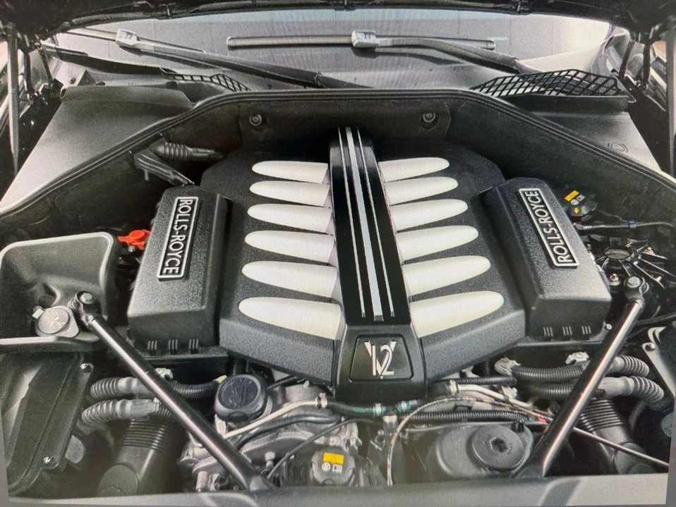 2016 Rolls-Royce Wraith 2nd Gen - Image 9 of 18