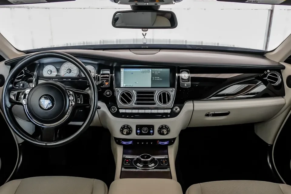 2016 Rolls-Royce Wraith 2nd Gen - Image 10 of 18