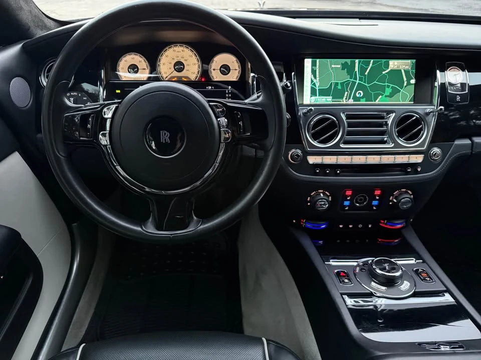 2016 Rolls-Royce Wraith 2nd Gen - Image 17 of 18