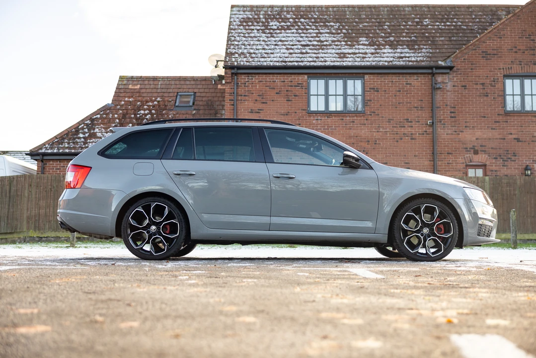 2016 Skoda - Image 5 of 31
