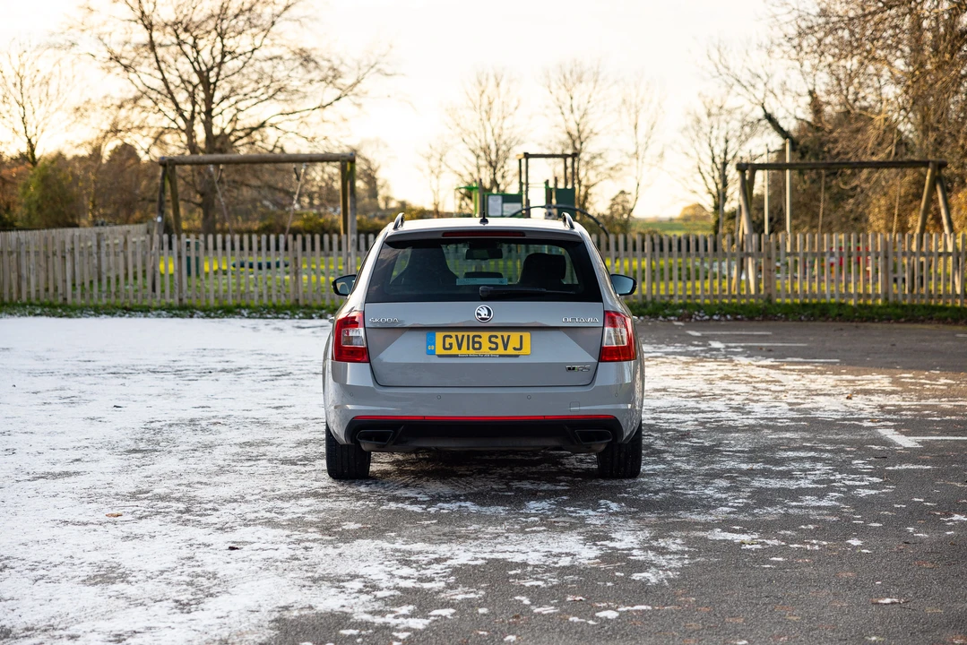 2016 Skoda - Image 16 of 31