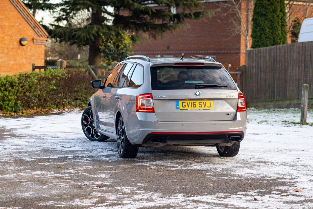 2016 Skoda - Image 23 of 31