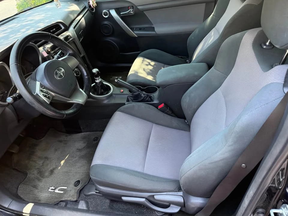 2016 Scion tC - Image 6 of 6