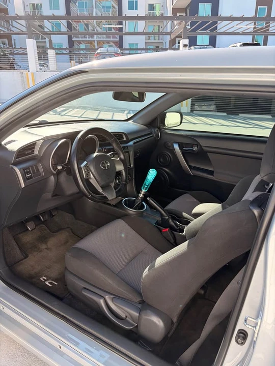 2016 Scion tC - Image 5 of 11
