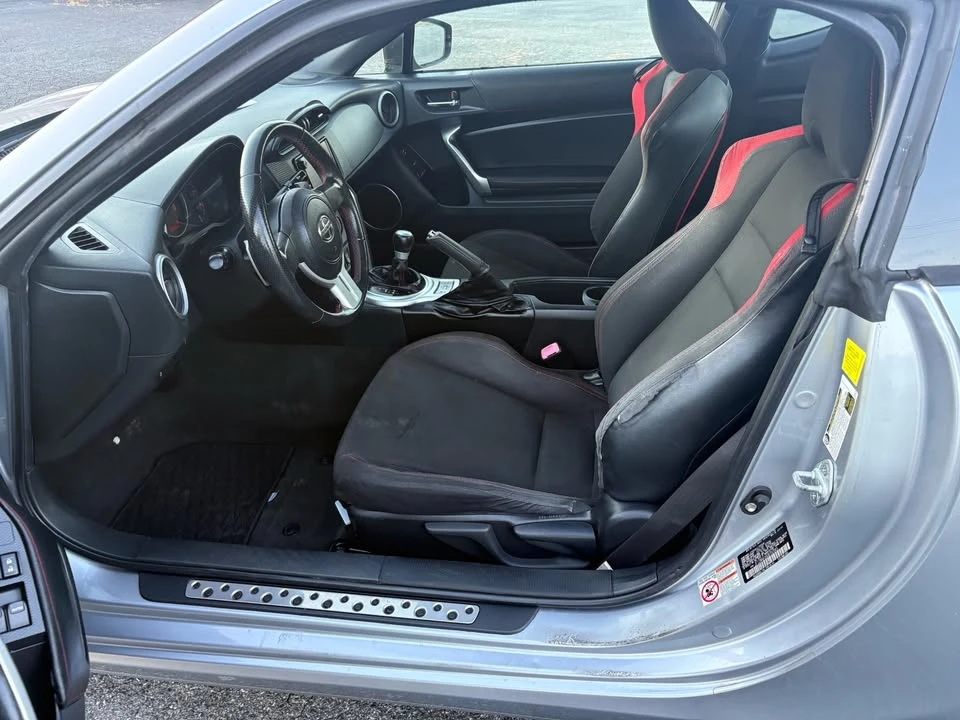 2016 Scion FR-S - Image 11 of 20