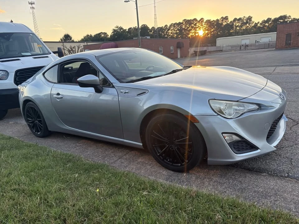 2016 Scion FR-S - Image 3 of 20