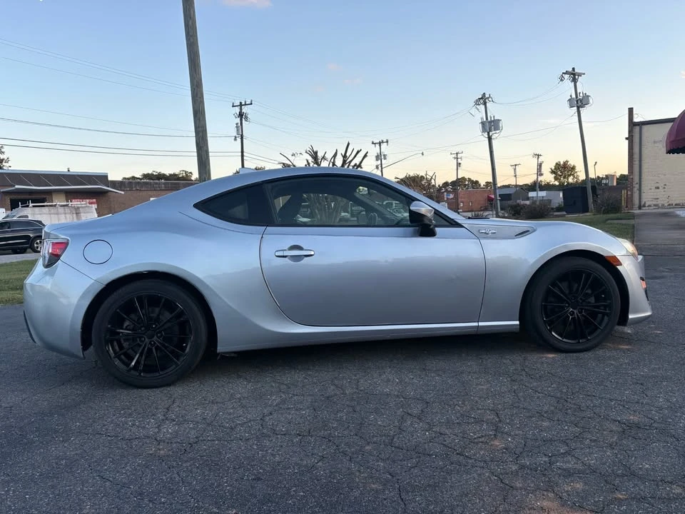 2016 Scion FR-S - Image 2 of 20