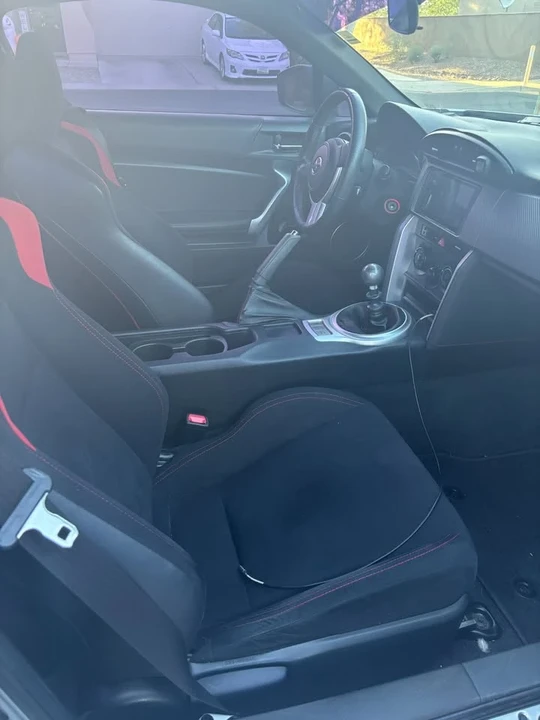2016 Scion FR-S - Image 6 of 6