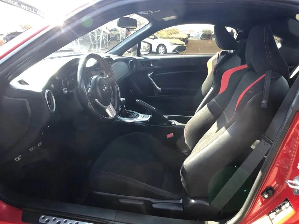 2016 Scion FR-S - Image 10 of 15
