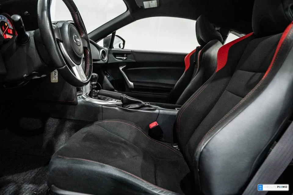 2016 Scion FR-S - Image 6 of 9