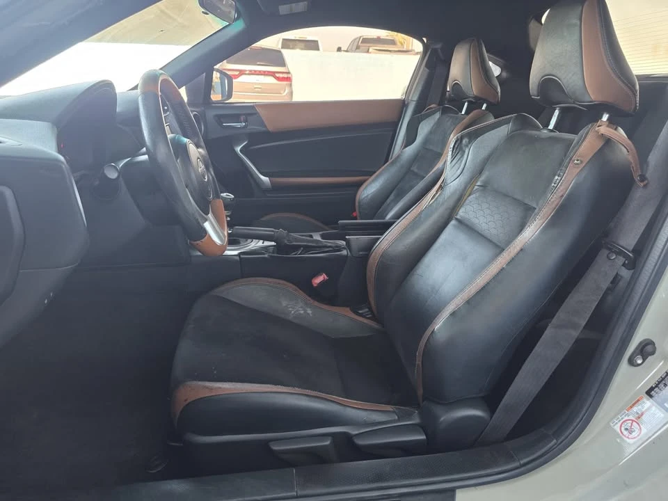 2016 Scion FR-S - Image 7 of 13