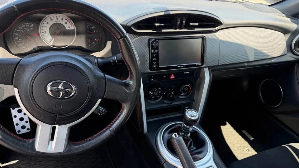 2016 Scion FR-S - Image 9 of 9