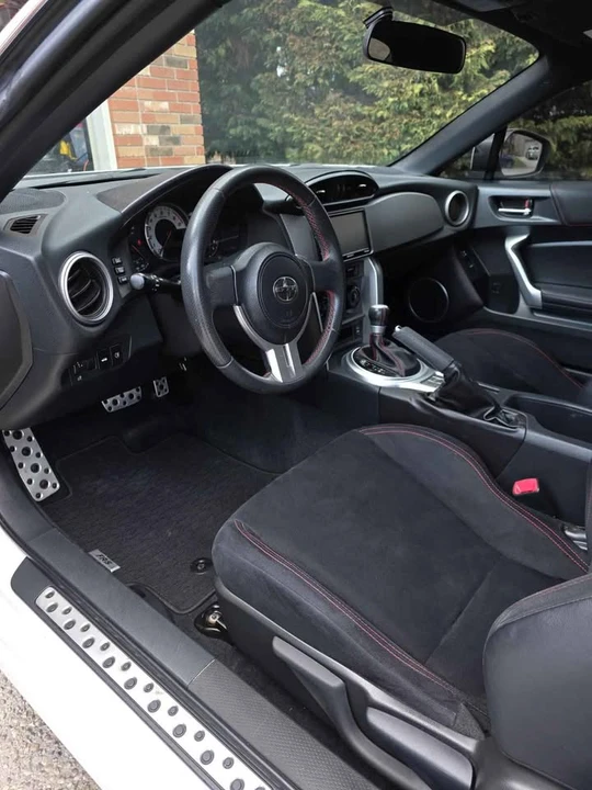 2016 Scion FR-S - Image 3 of 14