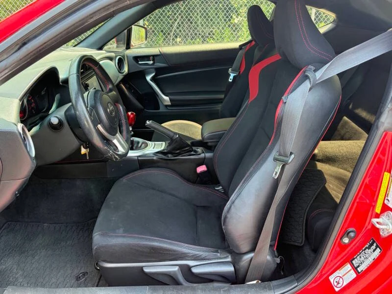2016 Scion FR-S - Image 10 of 18