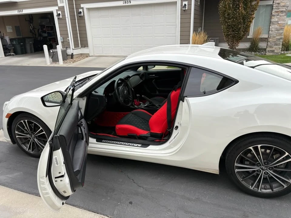 2016 Scion FR-S - Image 10 of 14