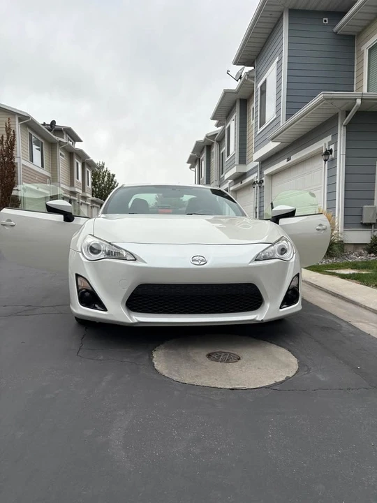 2016 Scion FR-S - Image 13 of 14