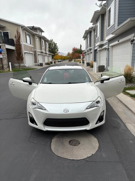 2016 Scion FR-S - Image 12 of 14