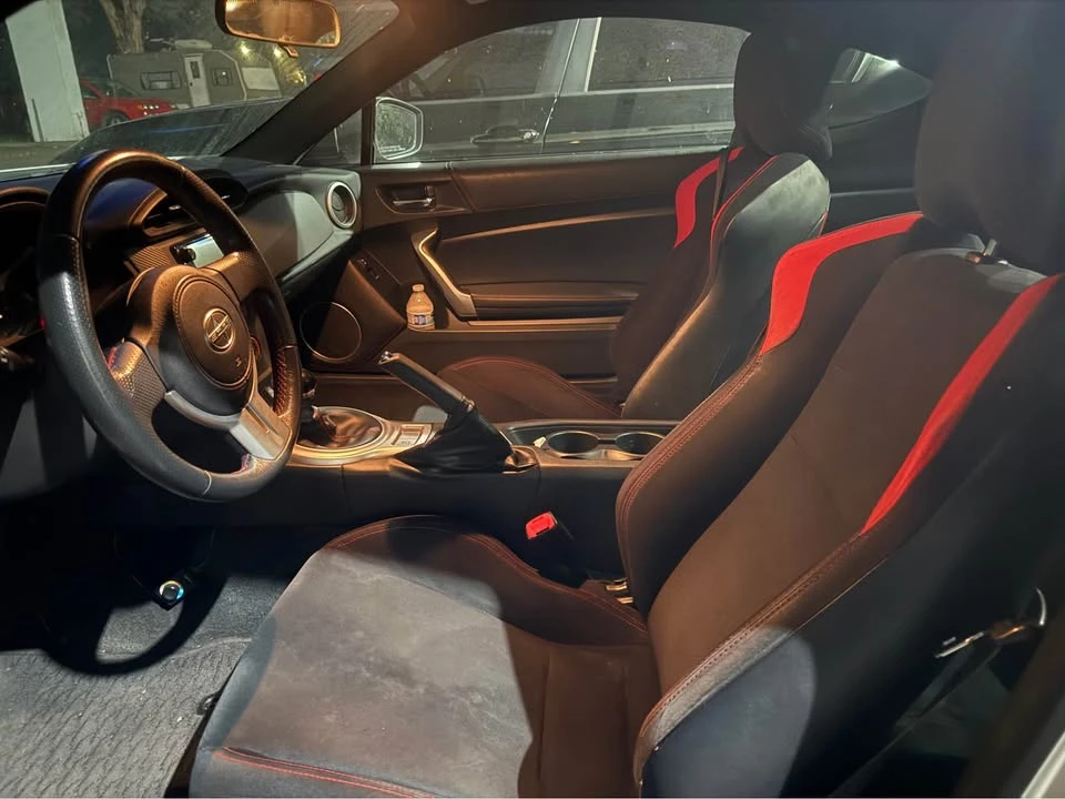 2016 Scion FR-S - Image 9 of 13