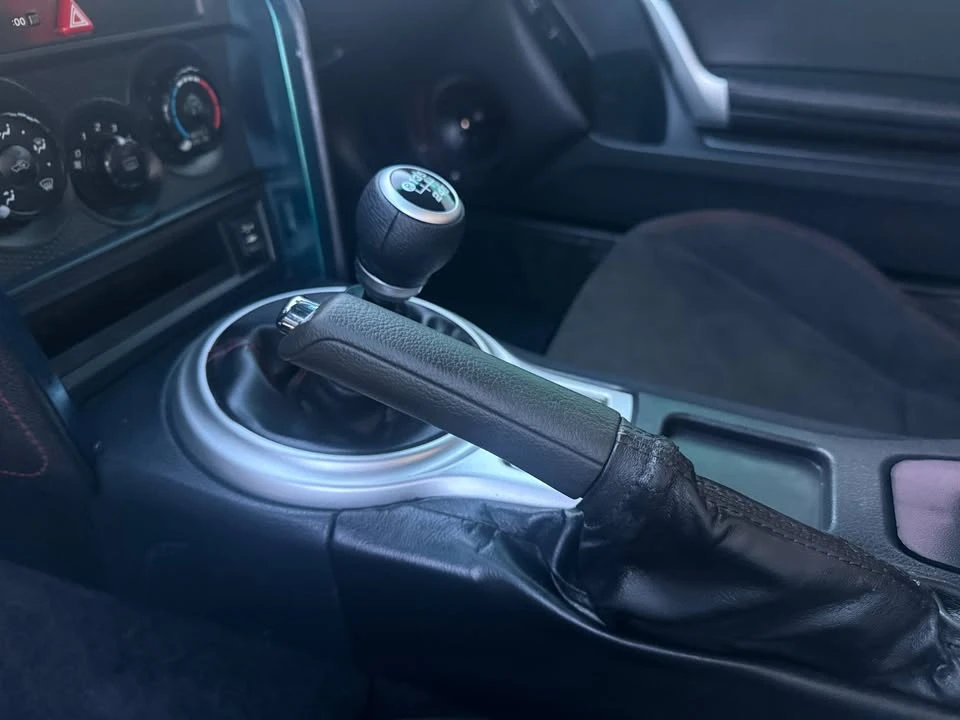 2016 Scion FR-S - Image 13 of 14