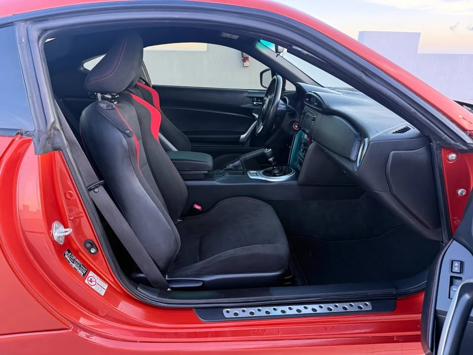 2016 Scion FR-S - Image 9 of 14
