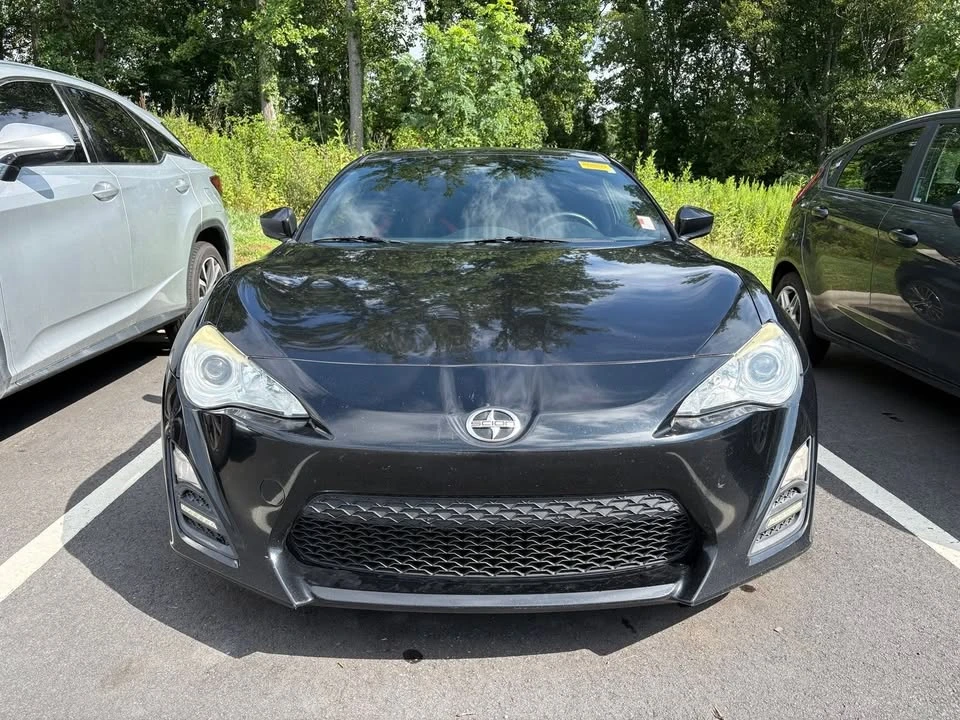 2016 Scion FR-S - Image 2 of 8