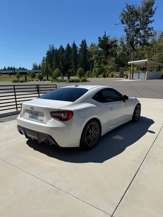 2016 Scion FR-S - Image 4 of 10