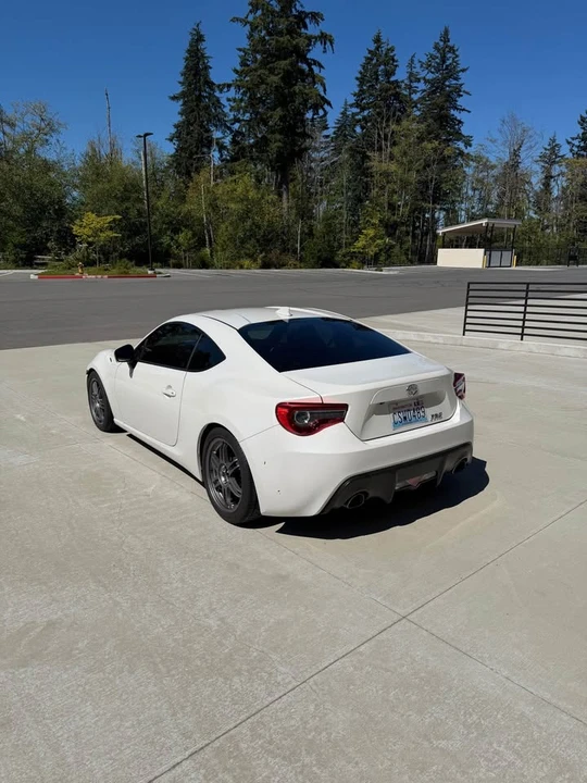 2016 Scion FR-S - Image 5 of 10