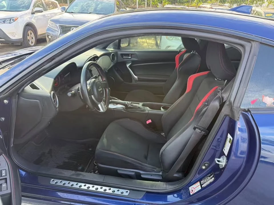2016 Scion FR-S - Image 7 of 12