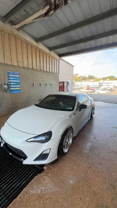 2016 Scion FR-S - Image 2 of 8