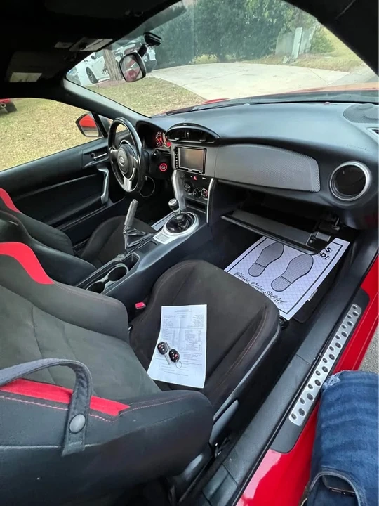 2016 Scion FR-S - Image 10 of 16