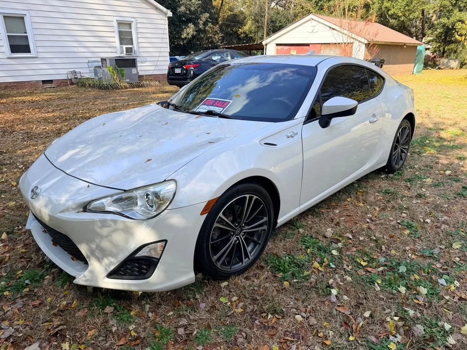 2016 Scion FR-S - Image 3 of 14