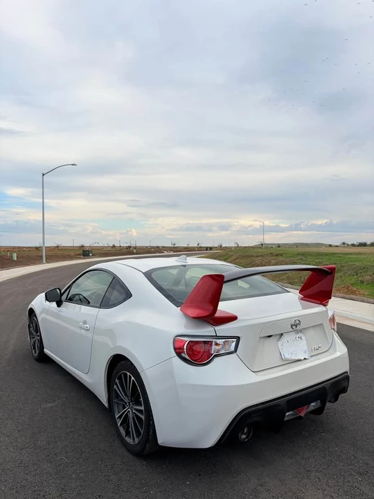 2016 Scion FR-S - Image 4 of 12