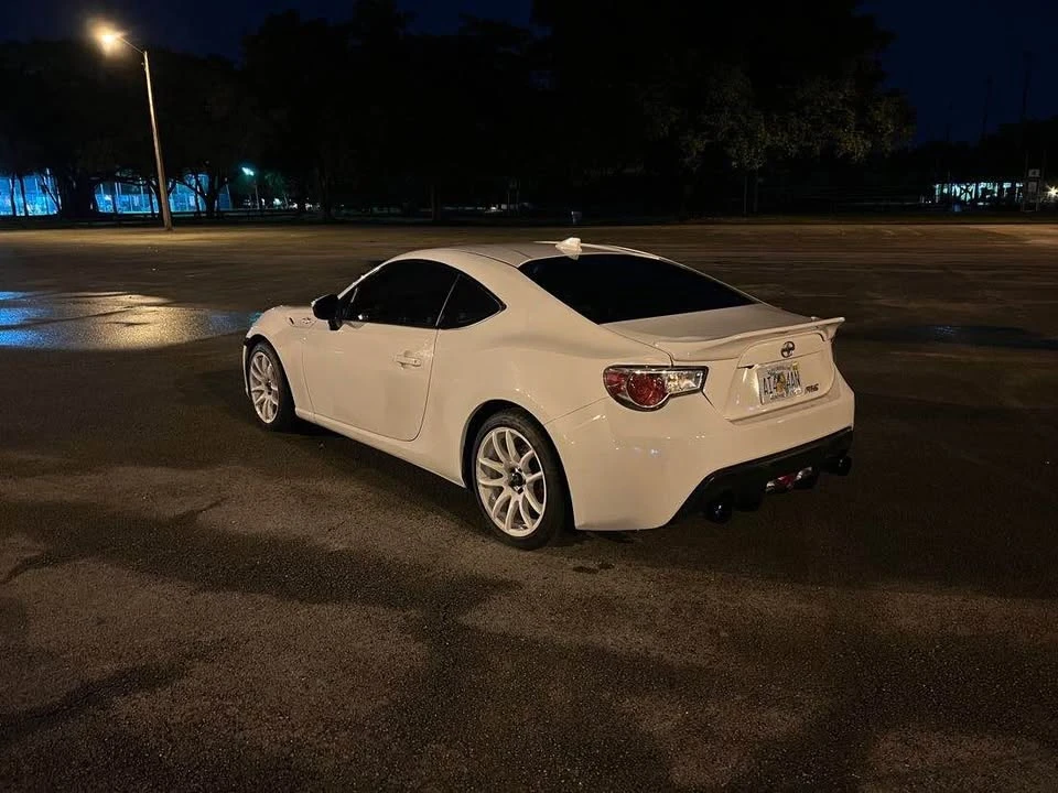2016 Scion FR-S - Image 2 of 4