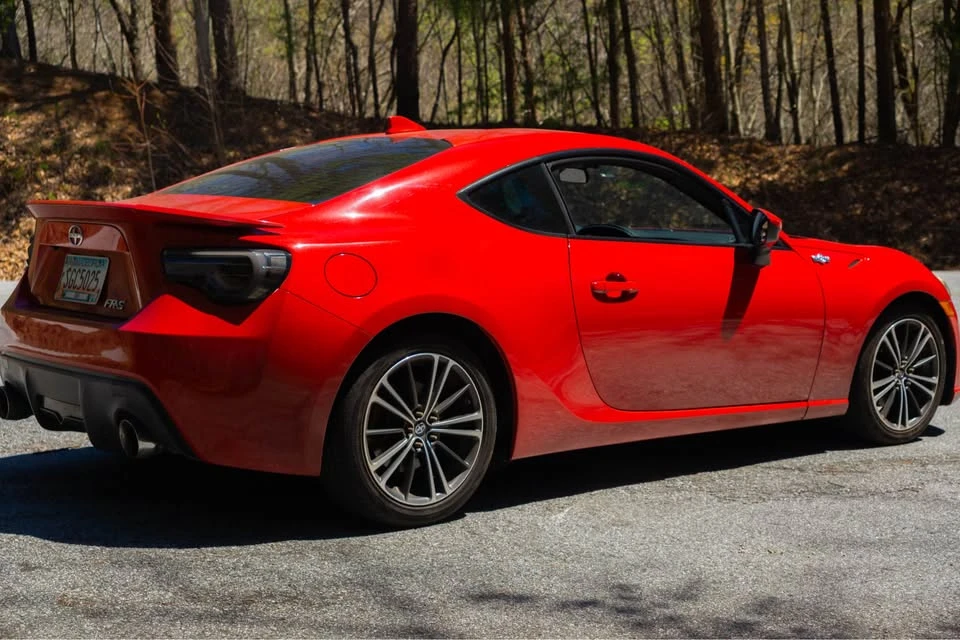 2016 Scion FR-S - Image 3 of 9