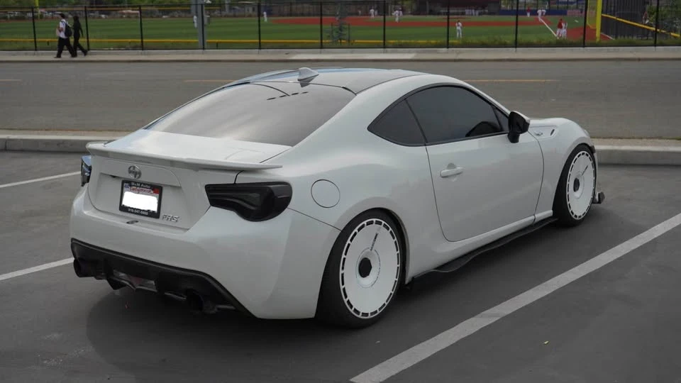 2016 Scion FR-S - Image 5 of 6