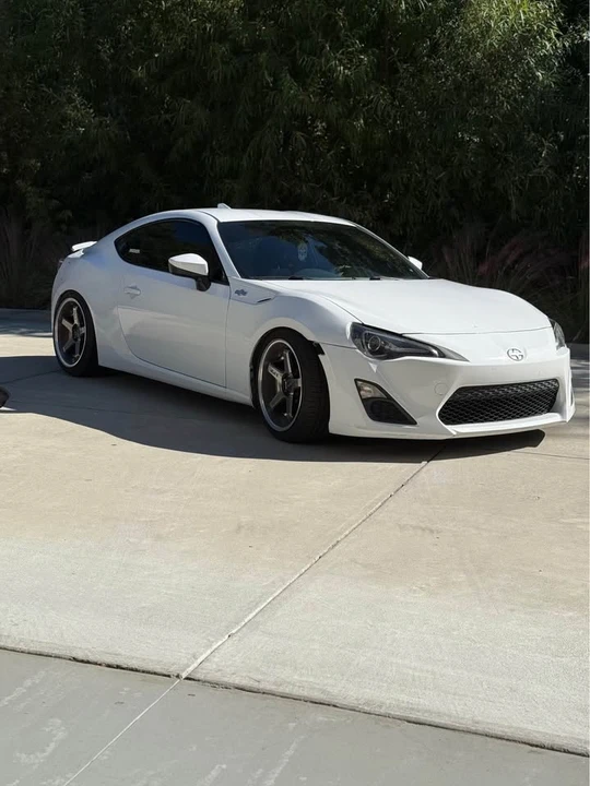 2016 Scion FR-S - Image 4 of 7