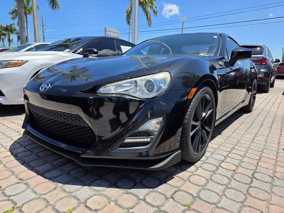 2016 Scion FR-S - Image 3 of 9