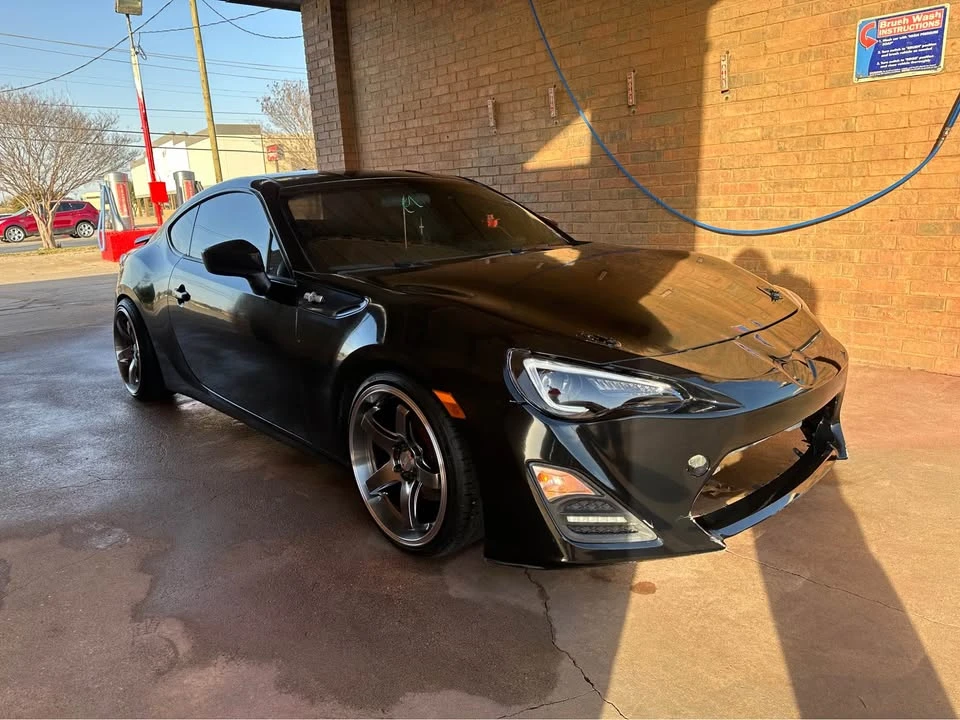 2016 Scion FR-S - Image 2 of 5