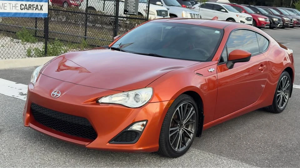 2016 Scion FR-S - Image 2 of 13