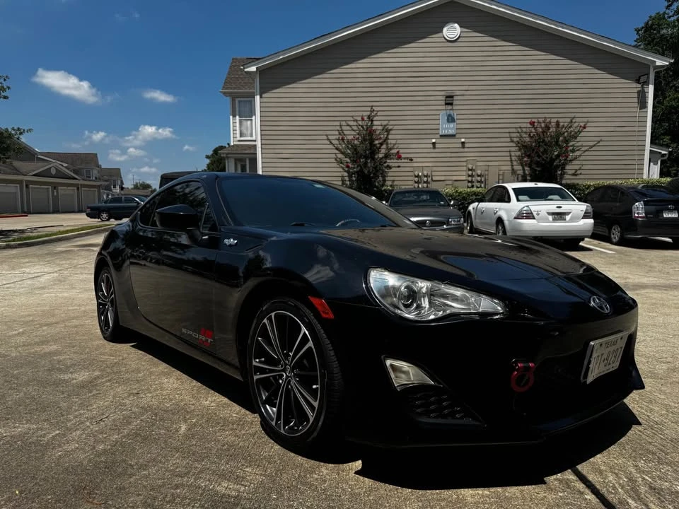 2016 Scion FR-S - Image 5 of 12