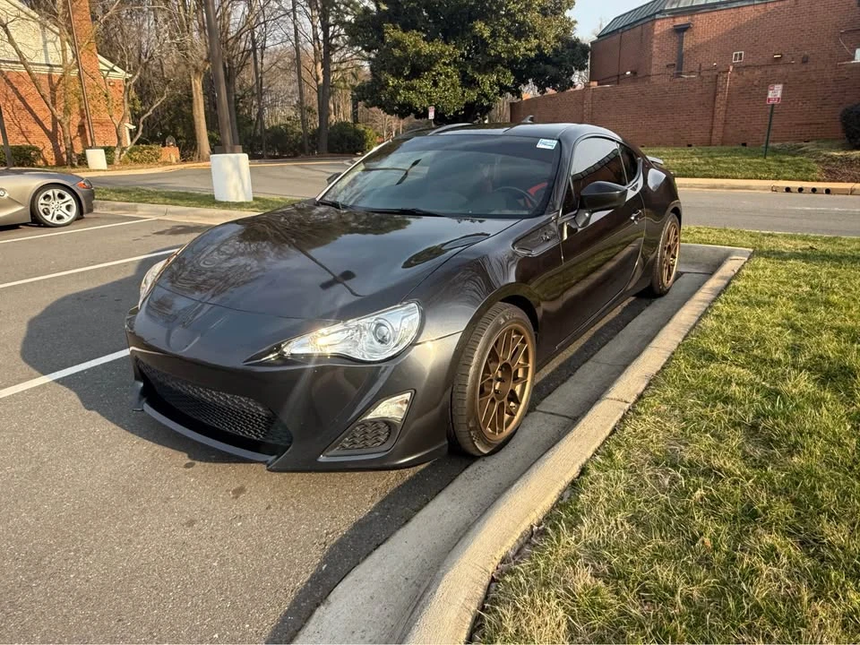 2016 Scion FR-S - Image 2 of 8