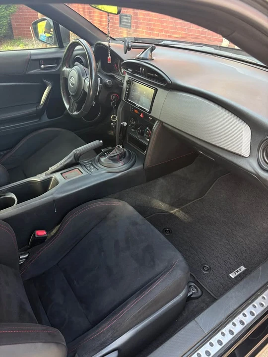 2016 Scion FR-S - Image 6 of 11