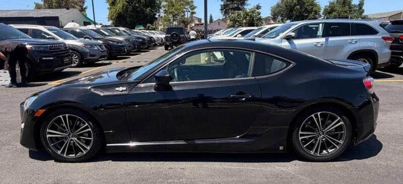 2016 Scion FR-S - Image 2 of 9